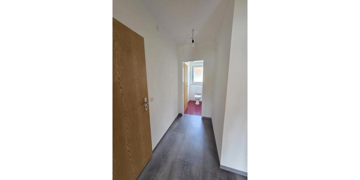 Etagenwohnung Pastetten - 4 Zimmer, 100 m&sup2;, 1.550&euro; | Angebot:26680478