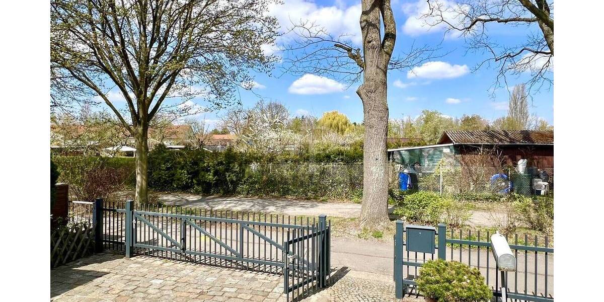 Reihenmittelhaus Berlin Lankwitz - 3 Zimmer, 82 m&sup2;, 425.000&euro; | Angebot:26276100