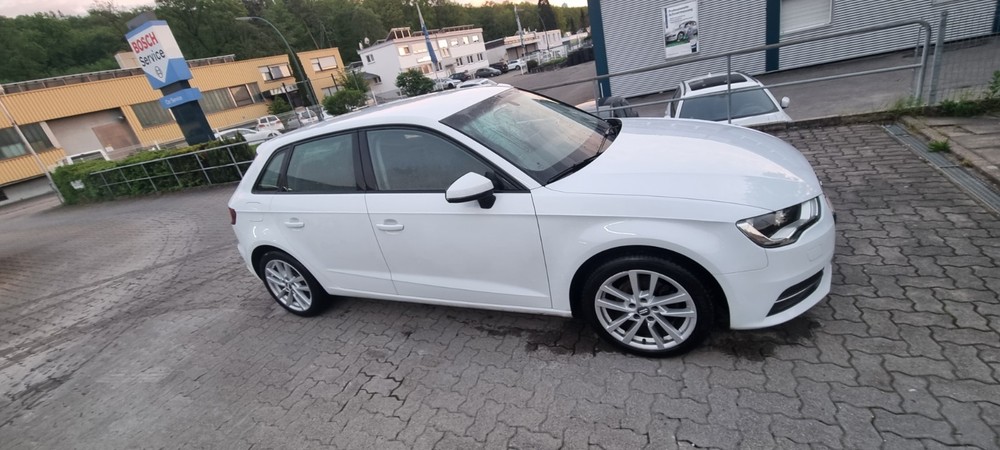 Audi A3 166.000 km 9.500 &euro; Mühlacker 75417