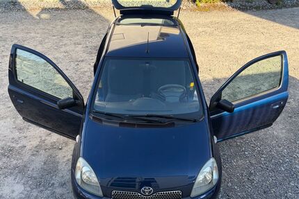 Toyota Yaris 156.539 km 2.490 &euro; Böblingen 71032