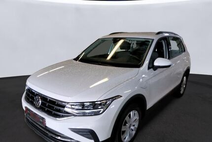 VW Tiguan 54.672 km 24.999 &euro; Merdingen bei Freiburg 79291