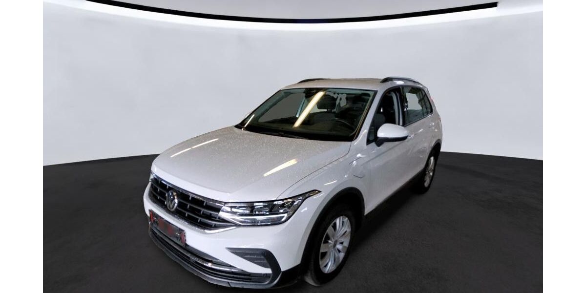 VW Tiguan 54.672 km 24.999 &euro; Merdingen bei Freiburg 79291