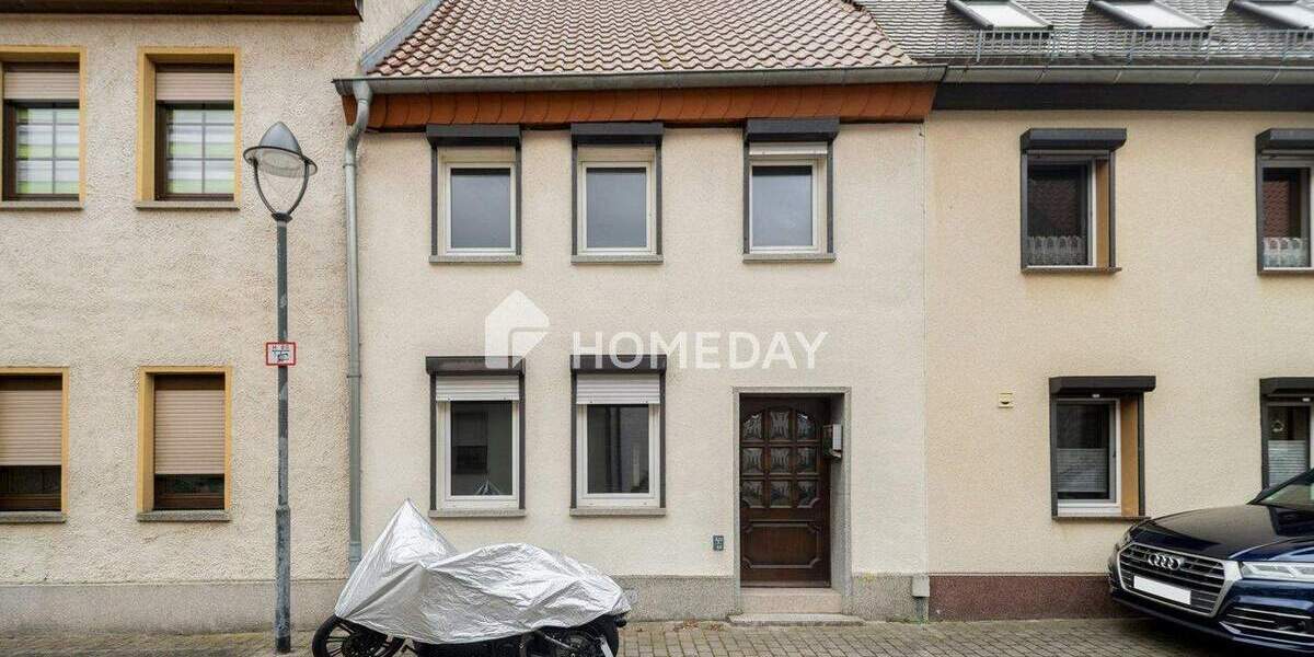 Reihenmittelhaus Zörbig - 3 Zimmer, 89 m&sup2;, 60.000&euro; | Angebot:25732702