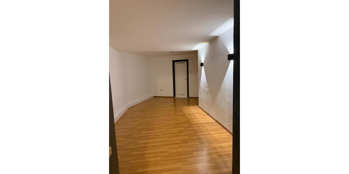 Mehrfamilienhaus, Wohnhaus Pfungstadt - 6 Zimmer, 180 m&sup2;, 420.000&euro; | Angebot:26039505