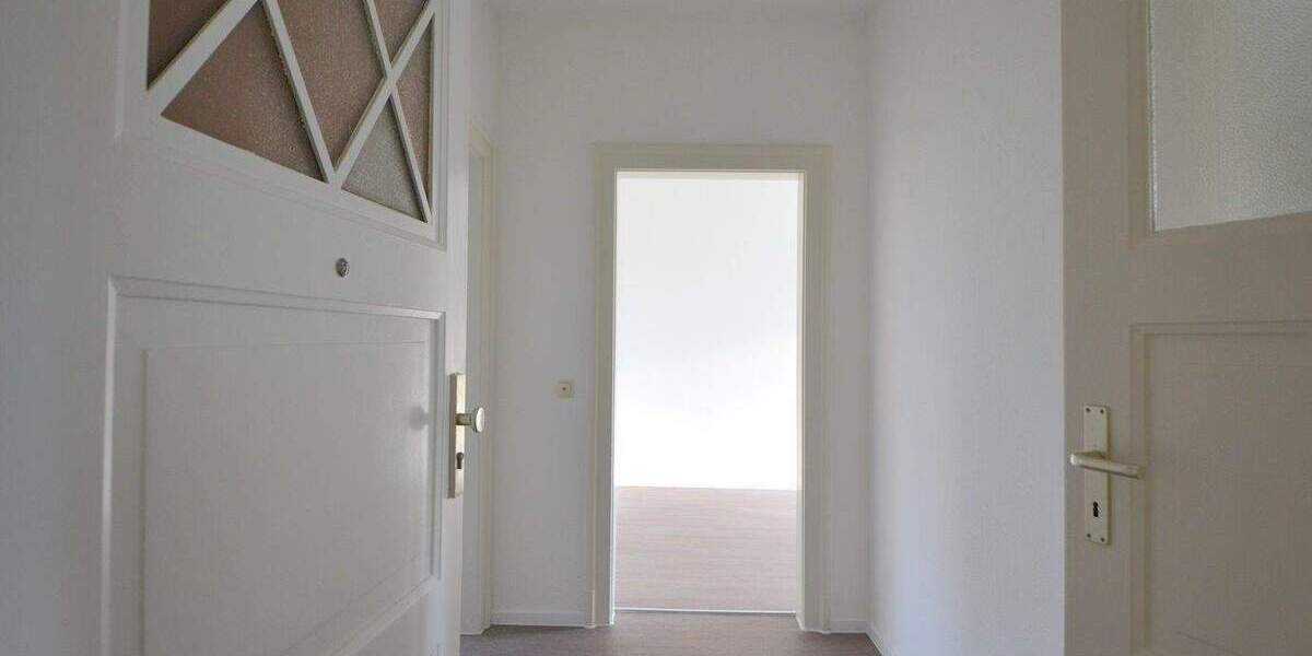 Etagenwohnung Dresden Leuben - 2 Zimmer, 60 m&sup2;, 466&euro; | Angebot:26346030