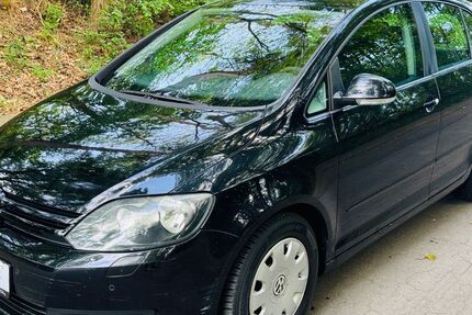 VW Golf 114.000 km 4.990 &euro; Merzig 66663