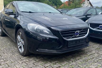 Volvo V40 143.048 km 10.800 &euro; Königheim 97953