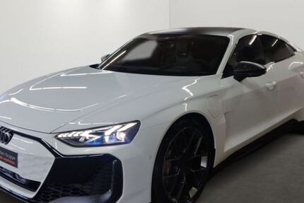 Audi RS e-tron GT 24.000 km 123.900 &euro; Kaiserslautern 67663