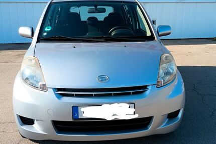 Daihatsu Sirion 100.000 km 2.900 &euro; Memmingen 87700