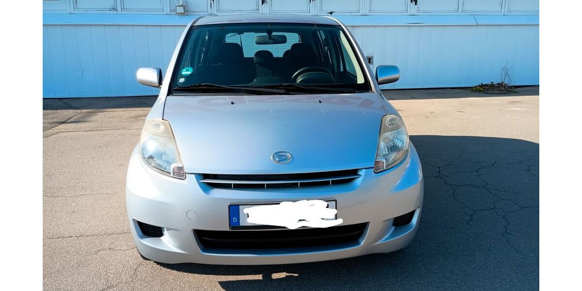 Daihatsu Sirion 100.000 km 2.900 &euro; Memmingen 87700