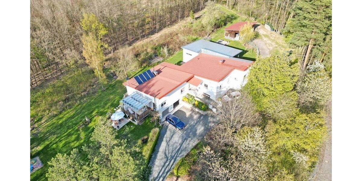 Bungalow Stockheim Neukenroth - 9 Zimmer, 311 m&sup2;, 895.000&euro; | Angebot:25746558