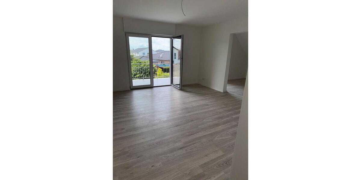 Dachgeschoßwohnung Minden - 2 Zimmer, 84 m&sup2;, 800&euro; | Angebot:26636744