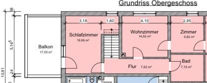 AltbauWohnung mit großem Balkon