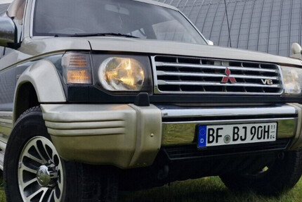 Mitsubishi Pajero II