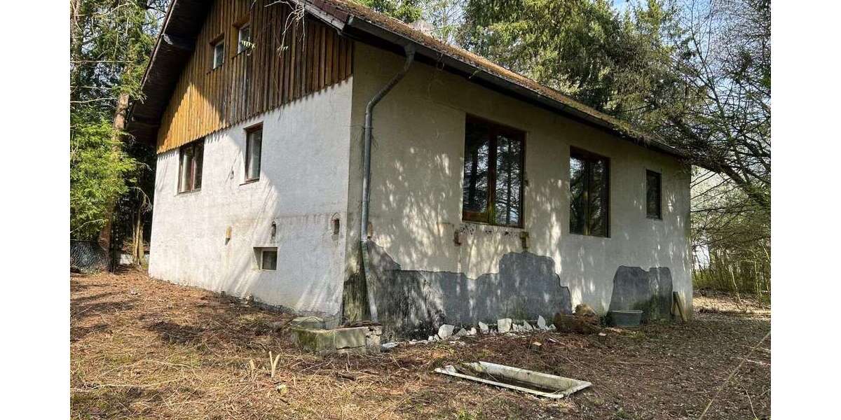 Einfamilienhaus Rötz - 5 Zimmer, 95 m&sup2;, 160.000&euro; | Angebot:26249855