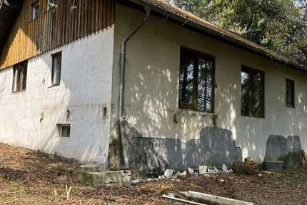 Haus Rötz - 5 Zimmer, 95 m&sup2;, 160.000&euro; | Angebot:26249855