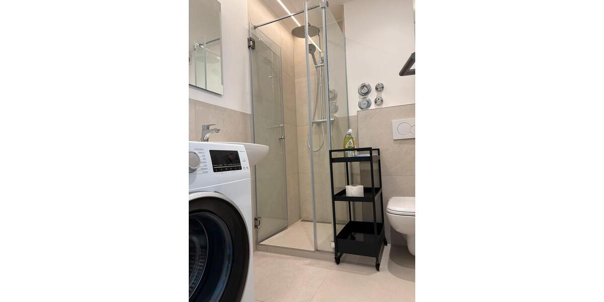 Dachgeschoßwohnung München Pasing-Obermenzing - 1 Zimmer, 41 m&sup2;, 1.700&euro; | Angebot:24964756