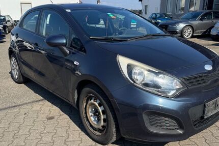 Kia Rio 255.000 km 2.790 &euro; Baienfurt 88255