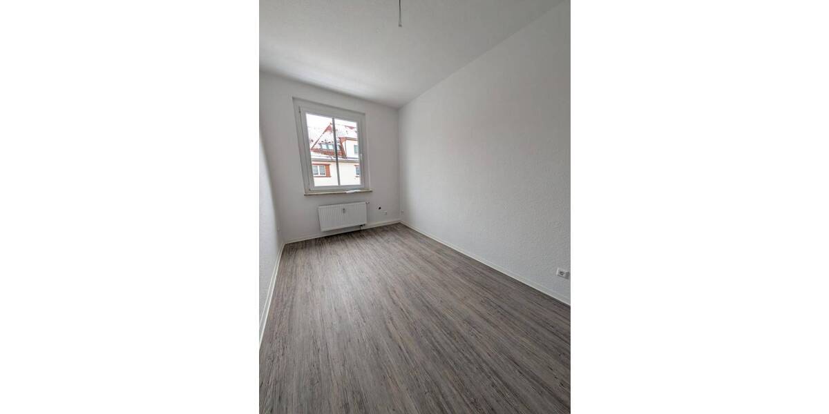 Etagenwohnung Schkeuditz Altscherbitz - 3 Zimmer, 65 m&sup2;, 585&euro; | Angebot:26257203