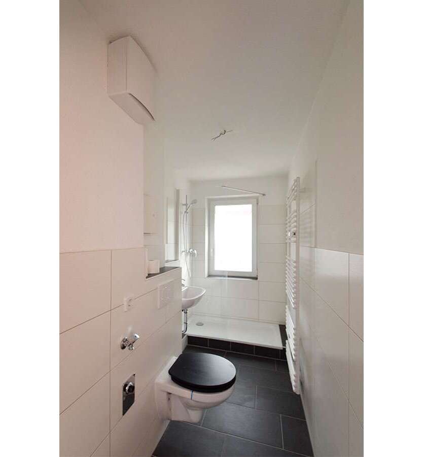 Wohnung zum Mieten in Halle (Saale) 427,20 € 61.38 m²
