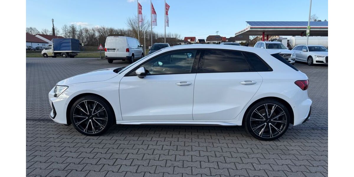 Audi S3 2.500 km 44.000 &euro; Göda 02633