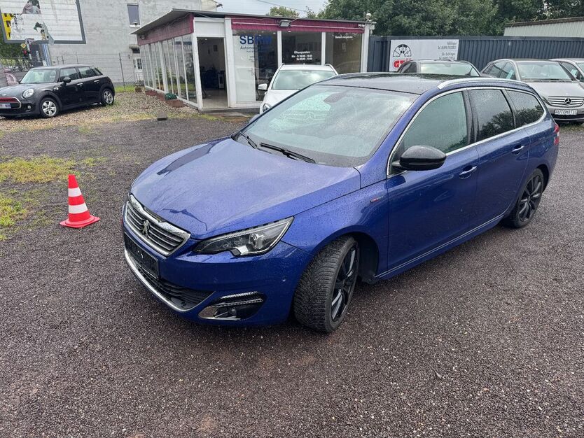 Peugeot 308 128.000 km 11.450 € Saarbrücken/Altenkessel 66126