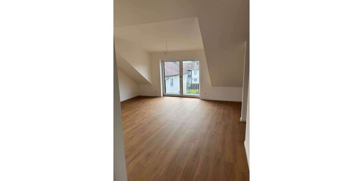 Etagenwohnung Straubing - 3 Zimmer, 78 m&sup2;, 975&euro; | Angebot:27334876