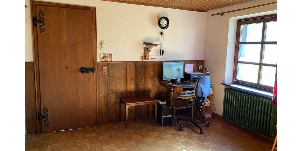 Einfamilienhaus Bonndorf im Schwarzwald Brunnadern - 8 Zimmer, 181 m&sup2;, 450.000&euro; | Angebot:26379865
