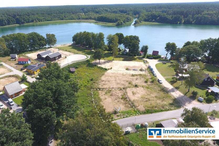 Grundstück zu verkaufen in Rheinsberg 360.800 € 902 m²