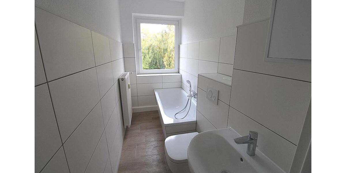 Etagenwohnung Sangerhausen - 3 Zimmer, 61 m&sup2;, 354&euro; | Angebot:26167921