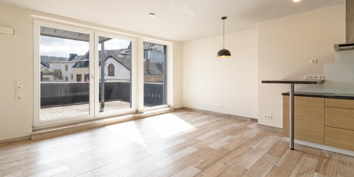 Kurzfristig beziehbar - Moderne hochwertige Eigentumswohnung Nähe Porta-Nigra - Etagenwohnung Trier Nord | Angebot:26419450