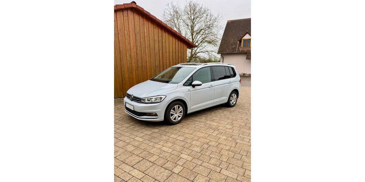 VW Touran 118.471 km 22.900 &euro; Gunzenhausen 91710