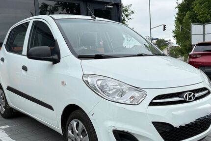 Hyundai i10 68.145 km 3.990 &euro; Kempten 87435
