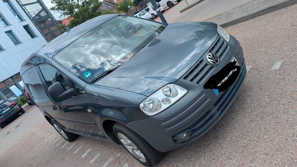 VW Caddy 256.000 km 5.500 &euro; Lüneburg 21337
