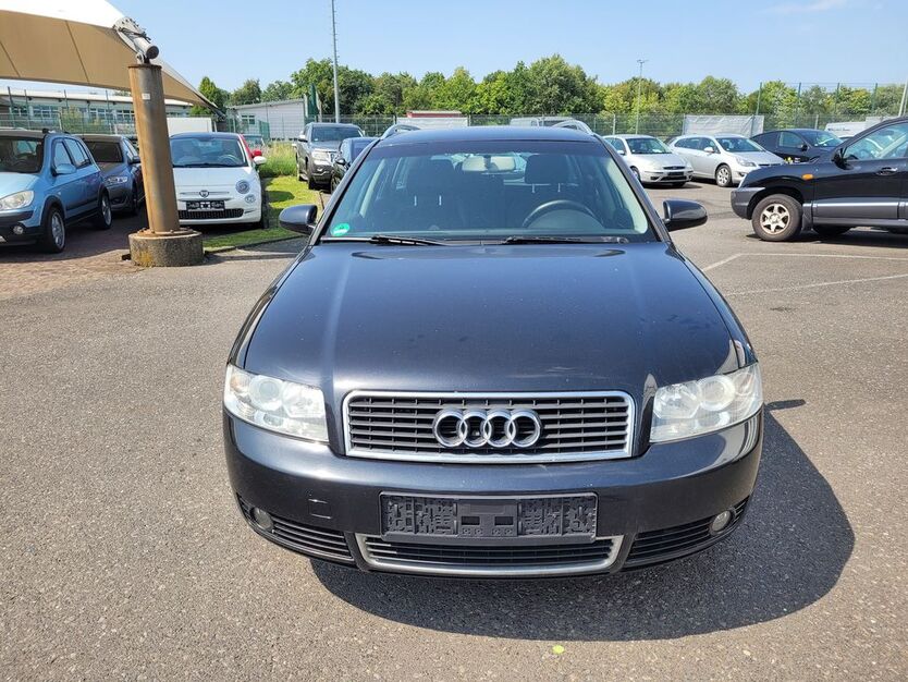 Audi A4 405.994 km 2.390 € Vettelschoss 53560
