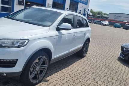 Audi Q7 165.000 km 22.500 &euro; Salzgitter 38226