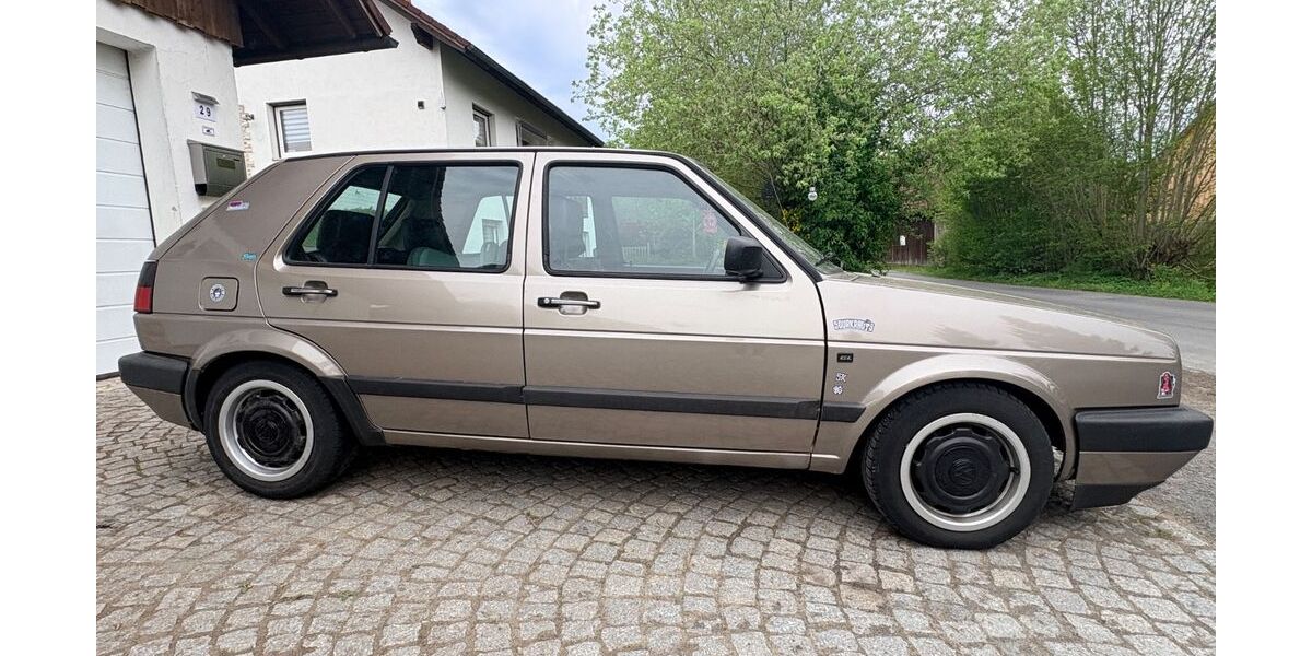 VW Golf 170.000 km 4.900 &euro; Pressig 96332