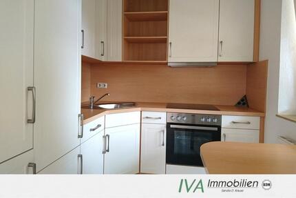 Schicke 1-Raum-Wohnung mit moderner Einbauküche und großem Balkon in hochwertig sanierter Villa 1 zimmer