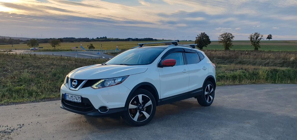 Nissan Qashqai 124.647 km 10.450 € Homberg 35315