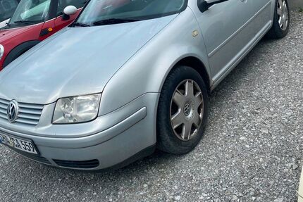 VW Bora 236.919 km 650 &euro; Mainhardt 74535