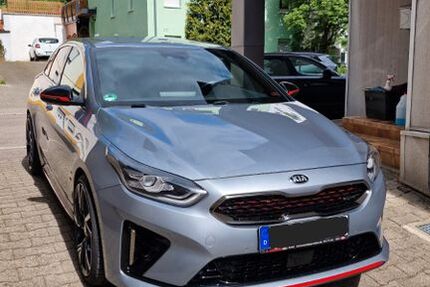 Kia pro ceed / ProCeed 88.000 km 21.900 &euro; Tuttlingen 78532
