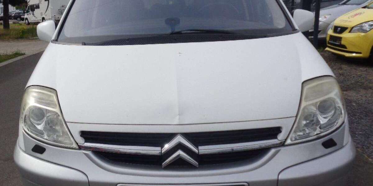 Citroen C8 247.028 km 2.500 &euro; Senftenberg 01968
