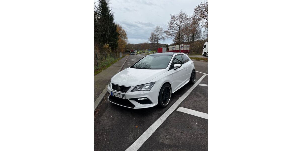 Seat Leon 163.240 km 14.499 &euro; Ulm 89077