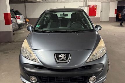 Peugeot 207 121.290 km 1.550 &euro; Bonn 53123