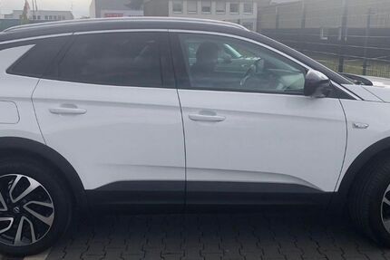 Opel Grandland (X) 87.500 km 18.900 &euro; Hilden 40723