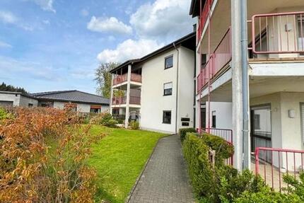 Wohnung Melsbach - 3 Zimmer, 81 m&sup2;, 720&euro; | Angebot:26222116