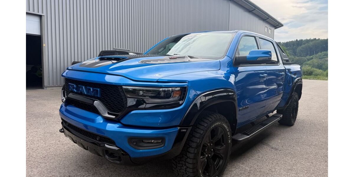 Dodge RAM 77.000 km 57.900 &euro; Treuchtlingen 91757