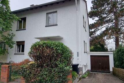 Doppelhaushälfte in absoluter Traumlage Lindenhof - 10004011 6 zimmer