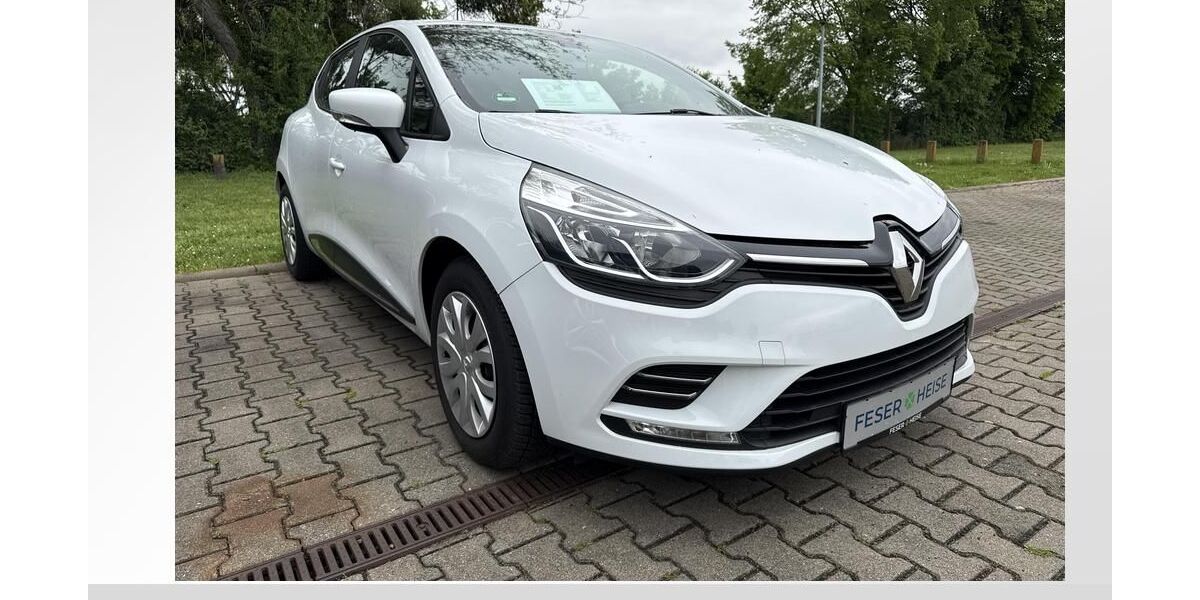 Renault Clio 15.803 km 9.740 &euro; Köthen 06366