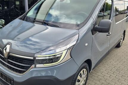 Renault Trafic 237.570 km 17.990 &euro; Ehringshausen 35630
